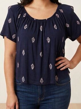 Women's Navy Paisley Scoop Neck Top